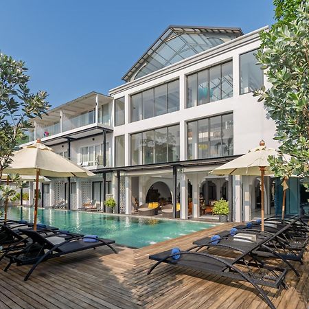 Anona Beachfront Phuket Resort-Sha Extra Plus Patong Dış mekan fotoğraf
